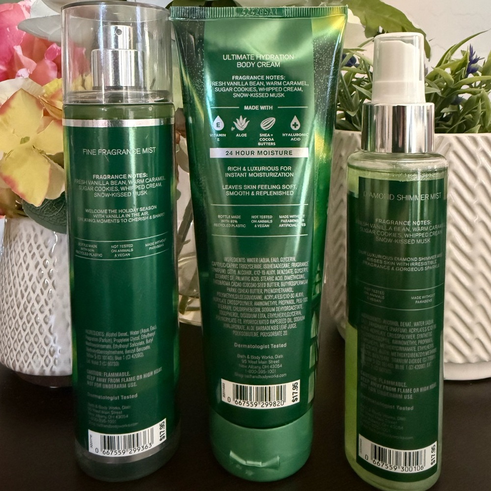 🆕🎄 BATH & BODY WORKS “VANILLA BEAN NOEL“ 3 PIECE BODY CARE SET. FULL-SIZE. NEW. - Picture 4 of 6